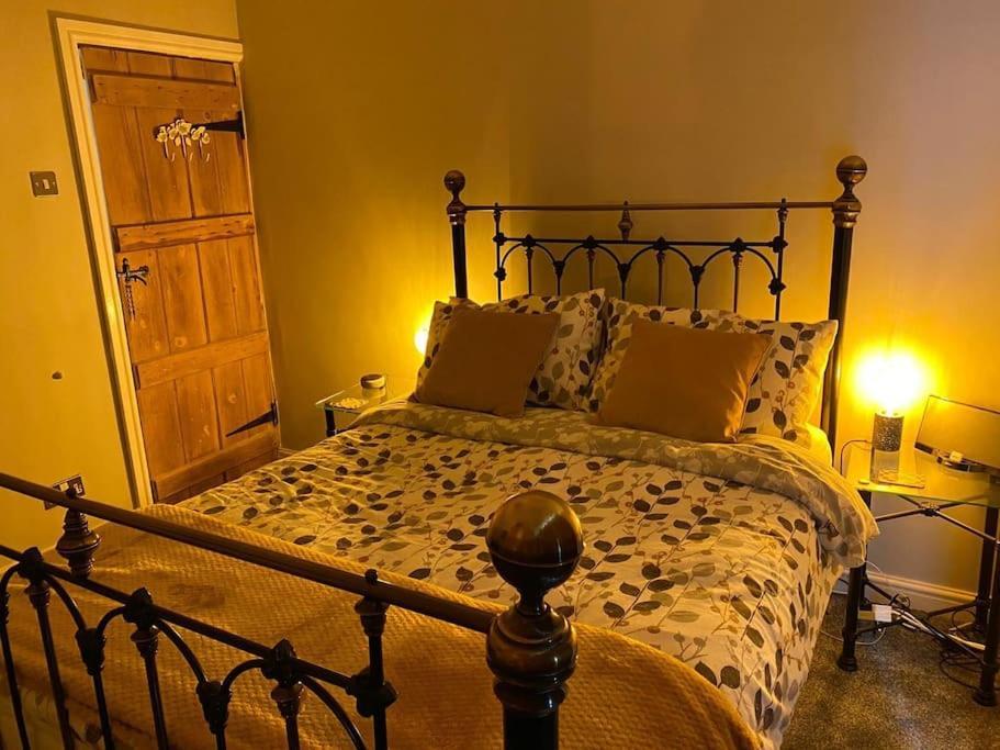 Outskirts Of Ulverston, Entire Cottage - Sleeps 4 Eksteriør bilde